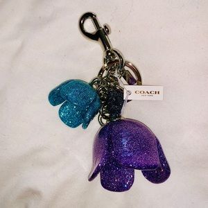 Coach tea rose key chain ♥️Very low price